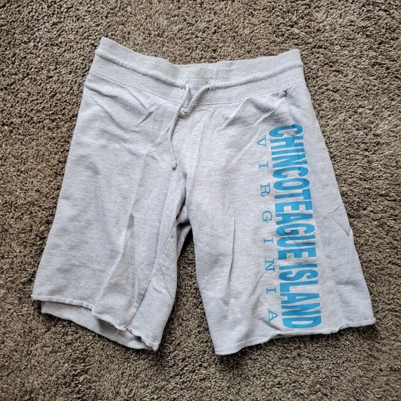 Chincoteague Island Cut Long Sweat Shorts Size Medium - Picture 2 of 8